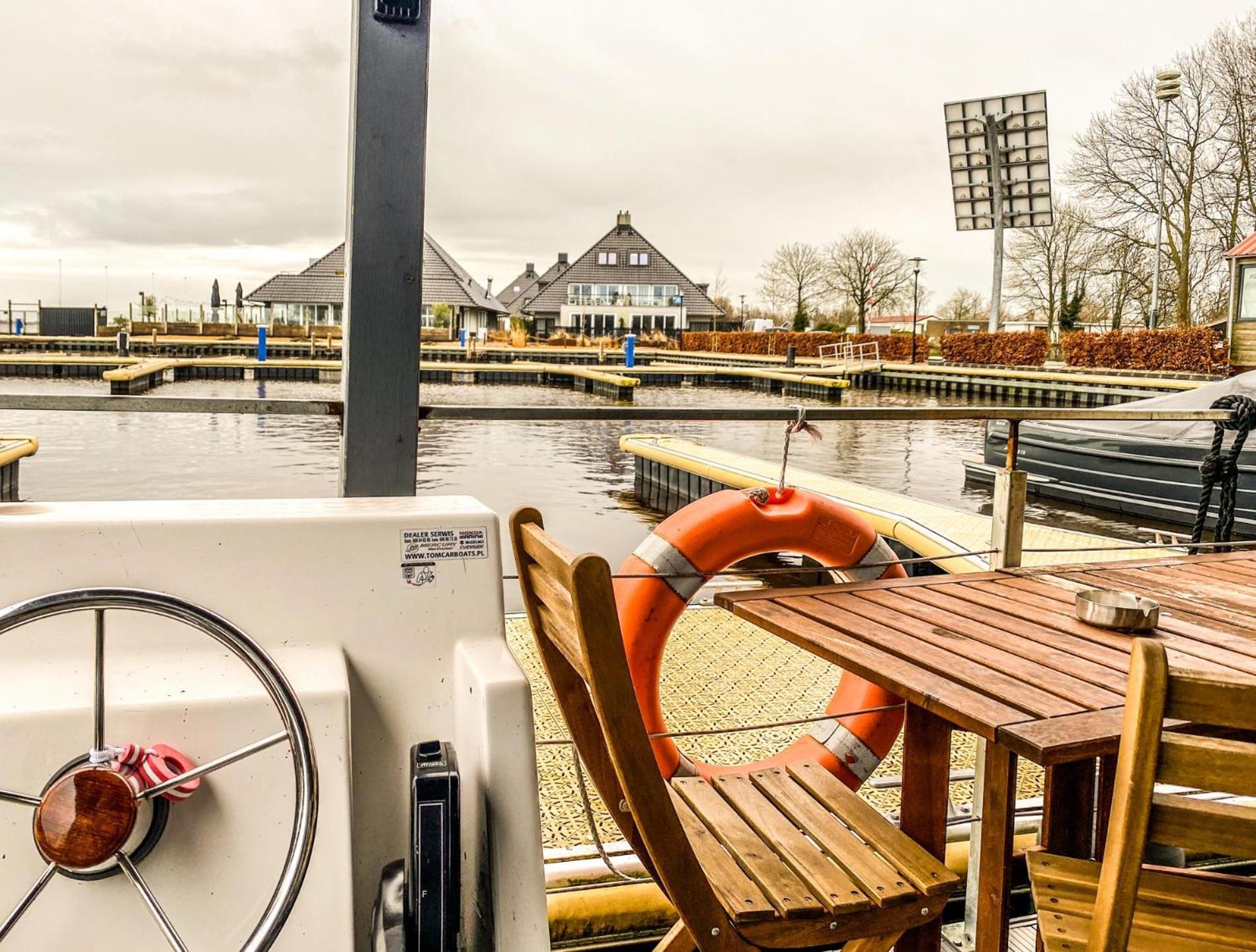 Houseboat Blue Sneekermeer Offingawier ภายนอก รูปภาพ